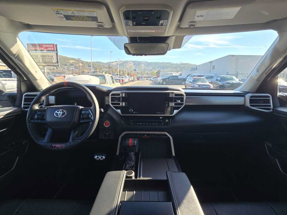 Used 2023 Toyota Sequoia Limited AWD/4WD image 15