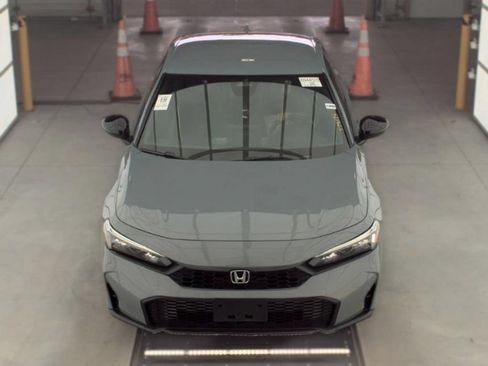 Used 2025 Honda Civic Sport image 2