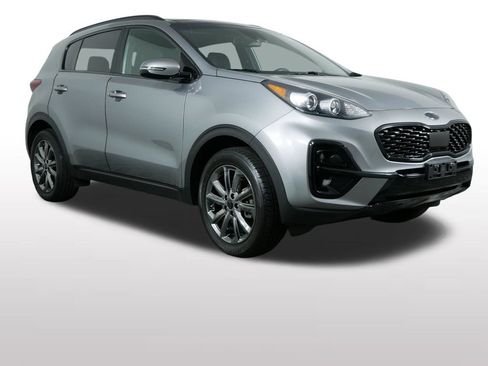 Used 2022 Kia Sportage Nightfall Edition w/ Nighfall AWD Premium Package image 3