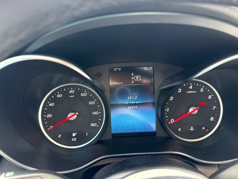 Used 2022 Mercedes-Benz GLC 300 image 9