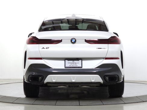 Used 2025 BMW X6 xDrive40i w/ Climate Comfort Package image 7