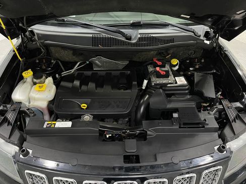 Used 2017 Jeep Compass High Altitude image 25