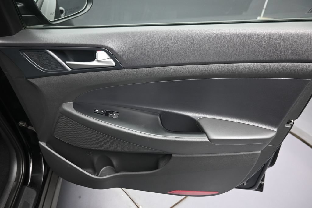 Used 2021 Hyundai Tucson SEL FWD image 30