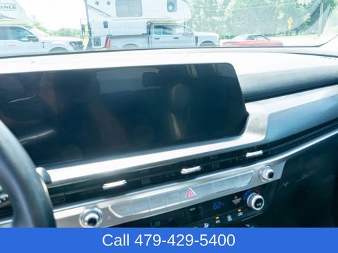 Used 2025 Kia Telluride S AWD/4WD image 21