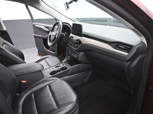 Used 2021 Ford Escape SEL image 26