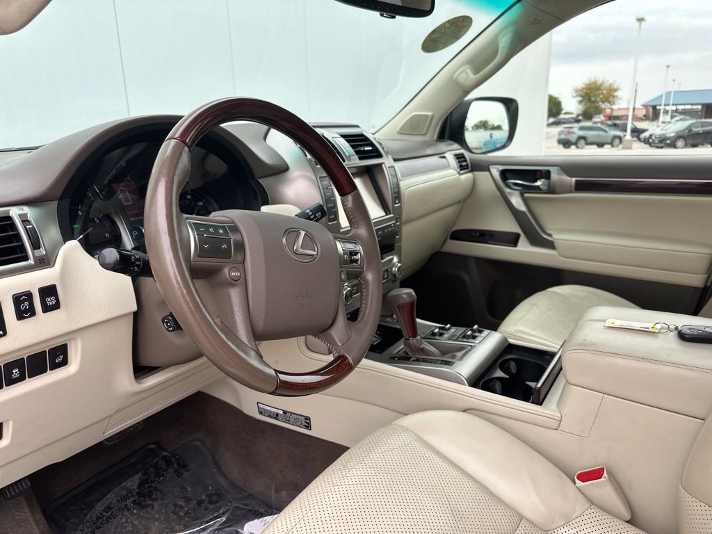 Used 2014 Lexus GX 460 Luxury AWD/4WD image 15