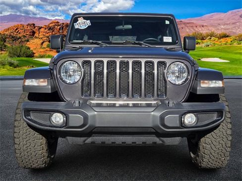 Used 2021 Jeep Wrangler Unlimited Sahara image 8