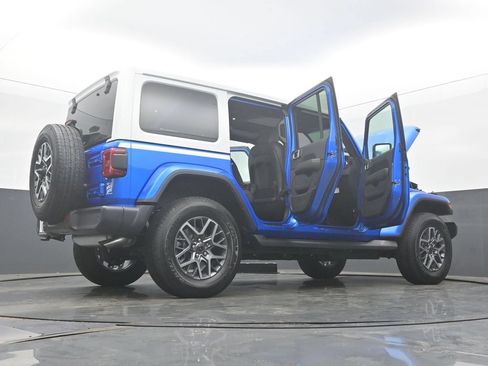 New 2026 Jeep Wrangler Unlimited Sahara AWD/4WD image 59