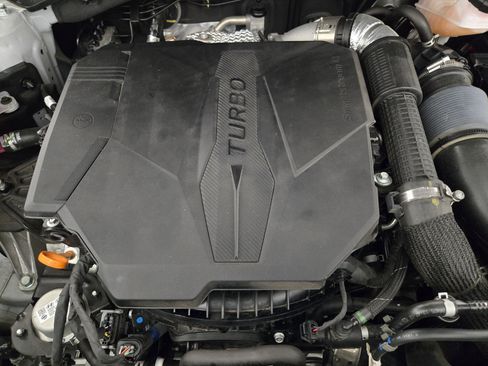 Used 2025 Kia Sorento SX image 32