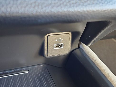 Certified 2024 Honda HR-V EX-L image 18