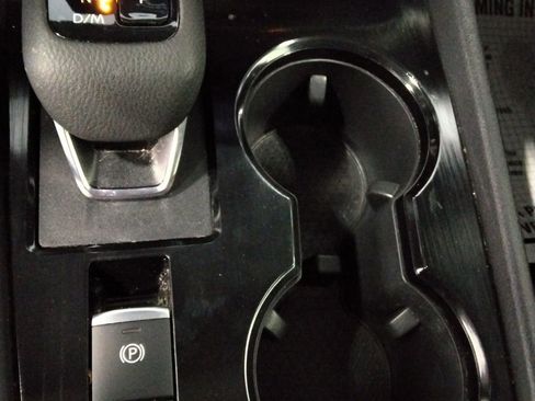 Used 2024 Nissan Rogue SV image 19