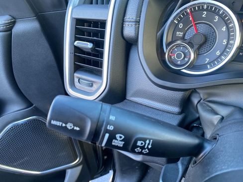 Used 2024 RAM 1500 Laramie image 19