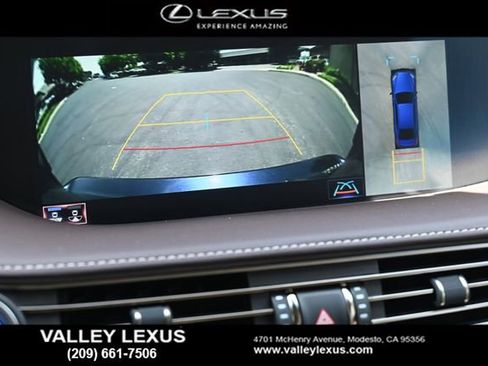 Used 2018 Lexus LS 500h w/ Luxury Package RWD image 14