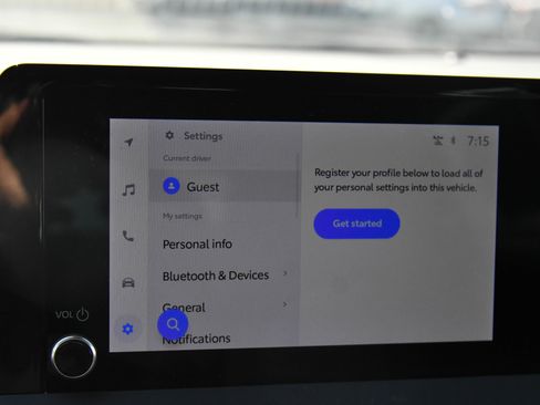 Used 2024 Toyota Prius LE image 18