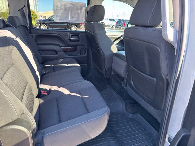 Used 2015 GMC Sierra 1500 SLE w/ SLE Value Package AWD/4WD image 21