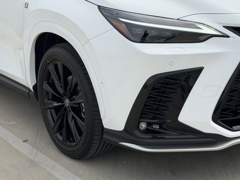 New 2026 Lexus NX 350h F Sport image 4