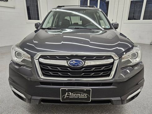Used 2018 Subaru Forester 2.5i Touring image 2