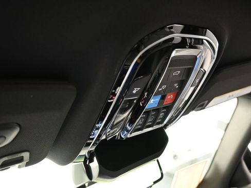 Used 2024 Jeep Grand Cherokee L Overland w/ Advanced Protech Group III image 37