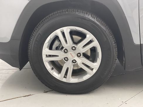 Used 2020 GMC Terrain SLE FWD image 21