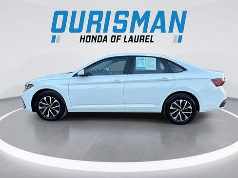 Used 2025 Volkswagen Jetta S image 5