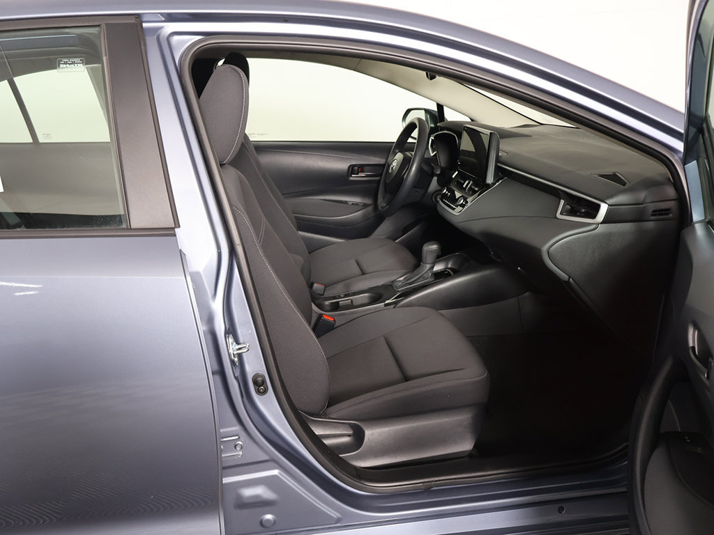 Used 2025 Toyota Corolla LE FWD image 26
