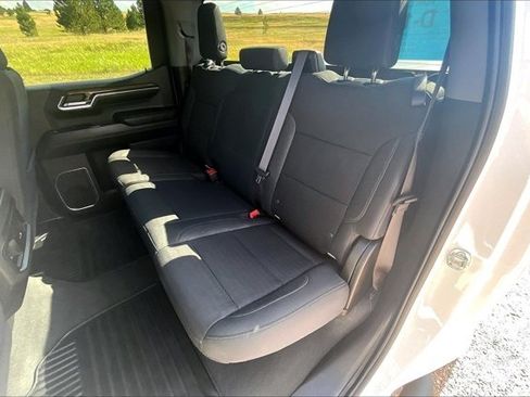 Used 2024 Chevrolet Silverado 1500 RST w/ Z71 Off-Road Package AWD/4WD image 23