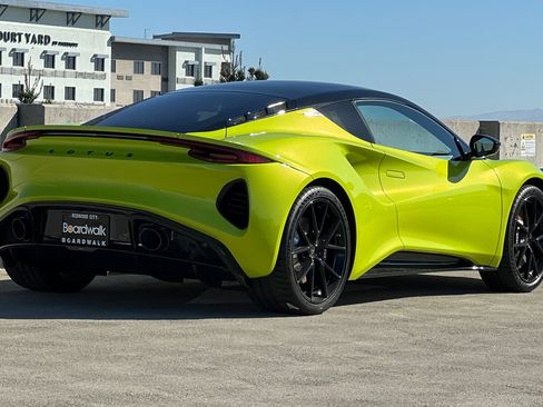 New 2025 Lotus Emira image 4