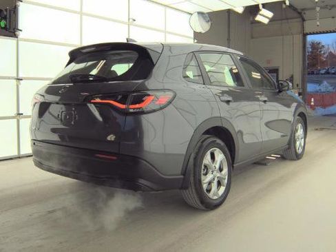 Certified 2025 Honda HR-V LX image 6