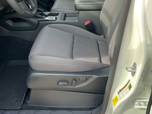 New 2026 Nissan Frontier SV w/ All-Weather Content Package AWD/4WD image 27