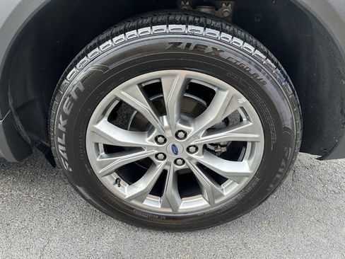 Used 2022 Ford Explorer Limited w/ Equipment Group 301A image 51