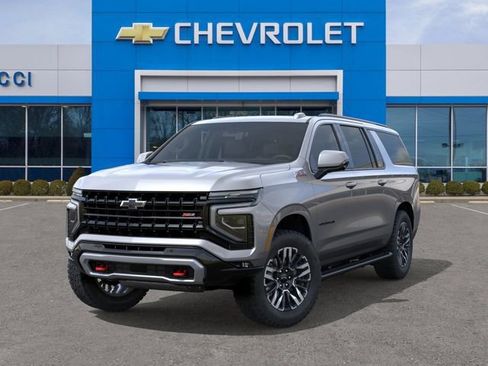 New 2026 Chevrolet Suburban Z71 AWD/4WD image 6