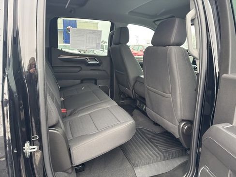 Used 2022 Chevrolet Silverado 1500 LT image 21