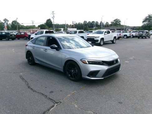 Used 2024 Honda Civic Sport image 4