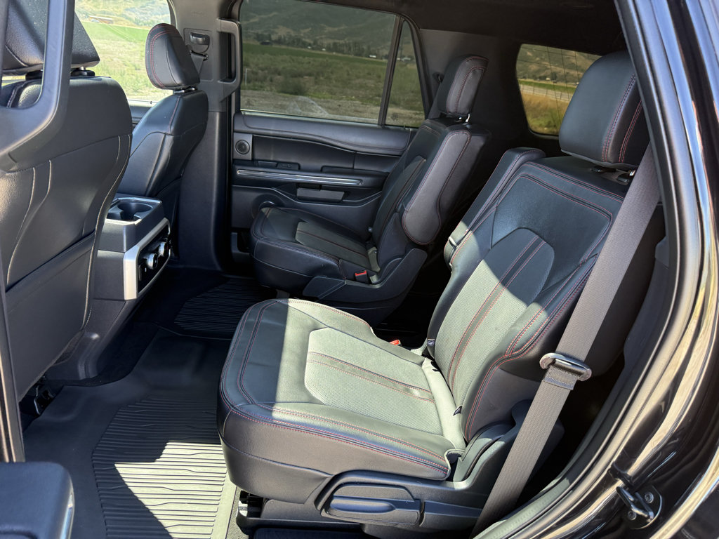 Used 2024 Ford Expedition Limited AWD/4WD image 29