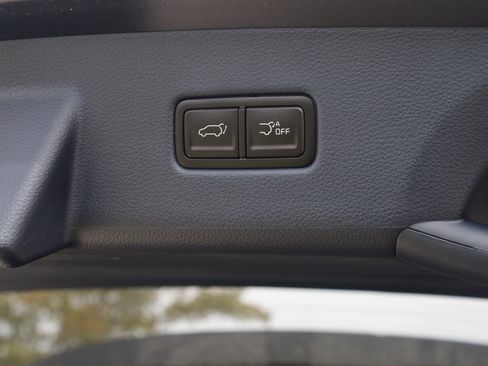 New 2026 Kia Carnival SX FWD image 6
