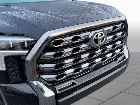 Used 2025 Toyota Tundra Platinum AWD/4WD image 29