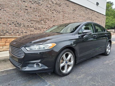 Used 2015 Ford Fusion SE w/ Equipment Group 201A AWD/4WD image 1