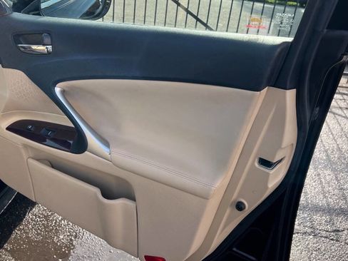 Used 2007 Lexus IS 250 Base 4dr Sedan (2.5L V6 6A) image 22