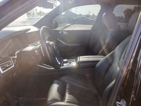 Used 2021 BMW X5 xDrive40i w/ Premium Package image 19