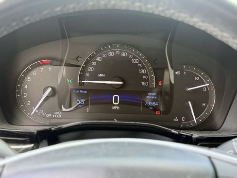 Used 2018 Cadillac XT5 FWD w/ LPO, Wheel Lock Package image 21