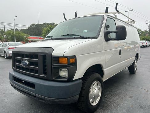 Used 2012 Ford E-150 and Econoline 150 RWD image 4