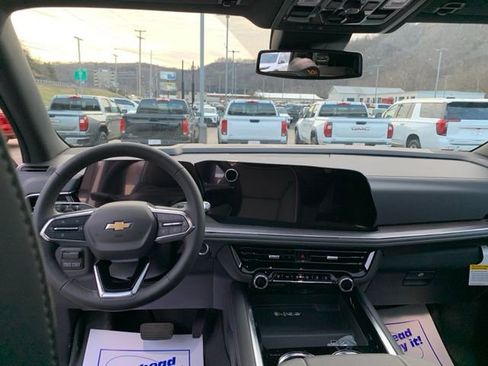 New 2026 Chevrolet Tahoe Premier w/ Sun And Tow Package image 12