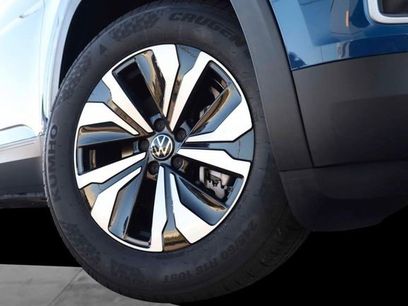 New 2026 Volkswagen Atlas SE