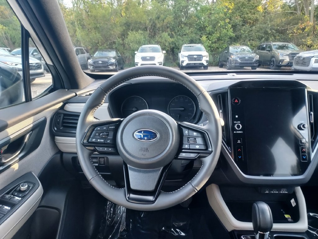 Used 2026 Subaru Forester Premium AWD/4WD image 9