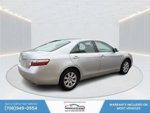 Used 2009 Toyota Camry Hybrid w/ Upgrade Pkg FWD image 4