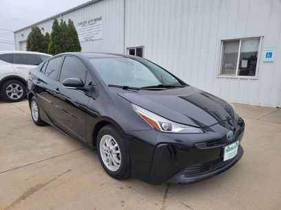 Used 2019 Toyota Prius L Eco