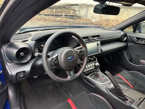 Used 2024 Toyota GR86 image 2