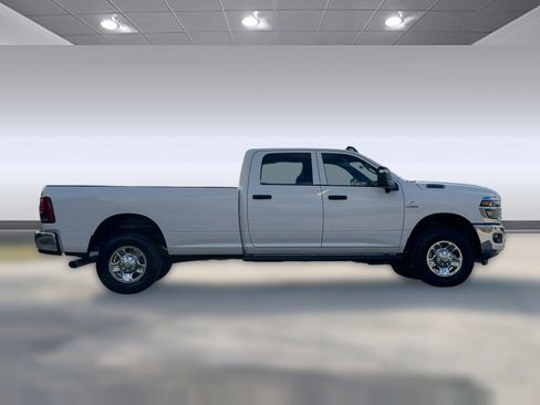 New 2026 RAM 3500 Tradesman image 7
