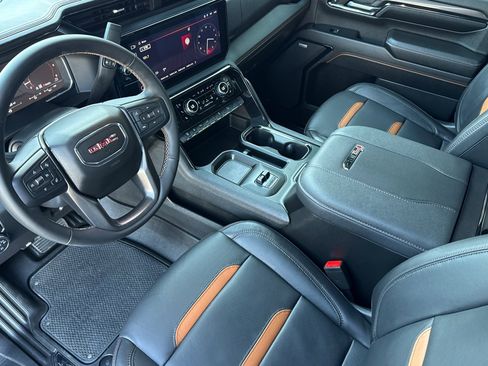 Used 2024 GMC Sierra 2500 AT4 w/ AT4 Premium Plus Package image 10