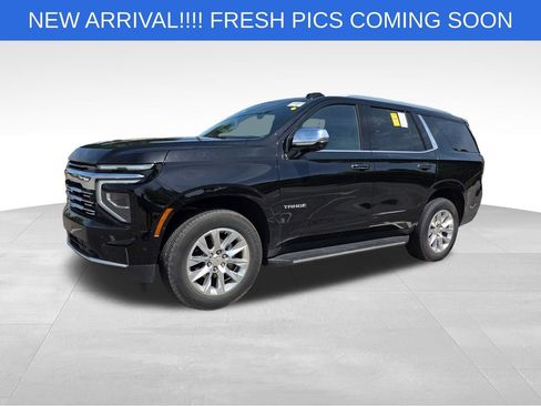 Used 2025 Chevrolet Tahoe Premier image 2